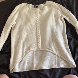 Long sleeve white knitted shirt from rue 21